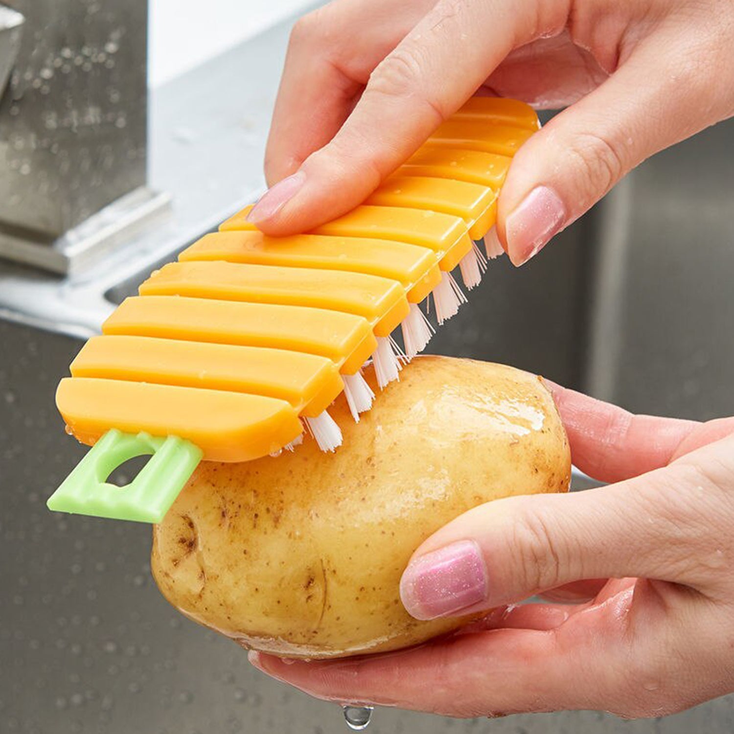 2950 Vegetable Scrubbing Brush, Vegetable Scrubber Non‑Toxic Fruit Brush Carrot Shape Vegetable Brush for Potato for Vegetable DeoDap 2950 Vegetable Scrubbing Brush, Vegetable Scrubber Non‑Toxic Fruit Brush Carrot Shape Vegetable Brush for Potato for Vegetable DeoDap